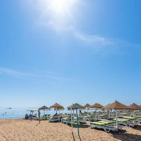 Al Andalus Carihuela Torremolinos